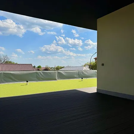 перемоги 1 3* Mukačevo