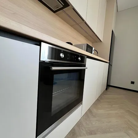 перемоги 1 3* Moukatcheve