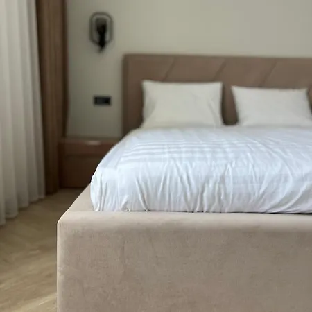 Aparthotel перемоги 1 3*